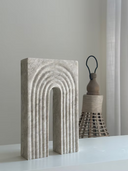 Hand-carved Omani marble Arco Scolpito arch decor piece