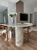 The Corallo Table