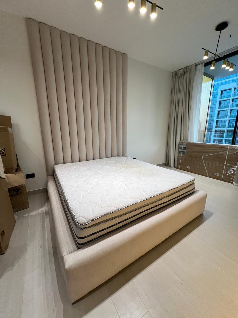 The Giovanna Bed