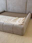 Javear Bed